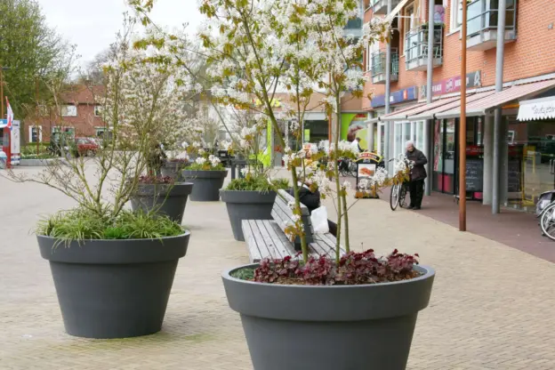 Burgum Winkelgebied Areka Plane Plus dubbelzits met comfort rugleuning square dubbel fietsbeugel straatmeubilair grijsen 6
