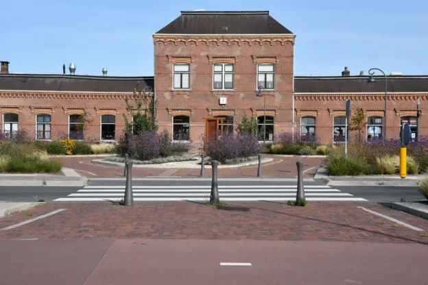 Station Delfzijl vooraanzicht