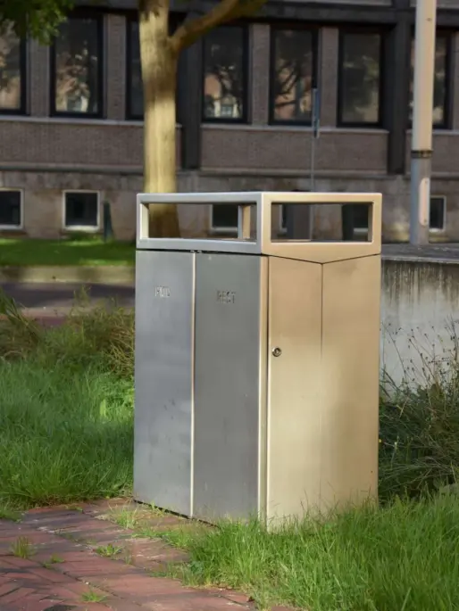 Litter bin Quadrat duo_bespoke solution