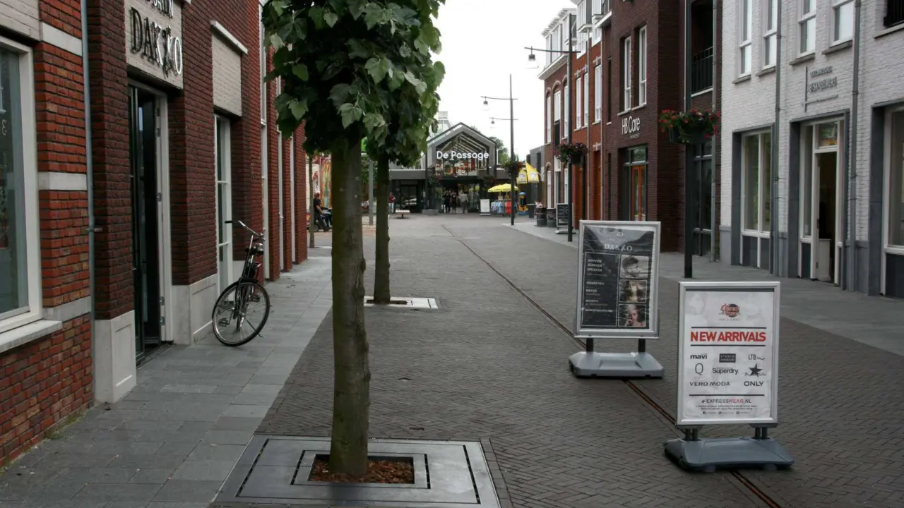 Duiven Centrum Nimweghen Square Rondo Plane 3