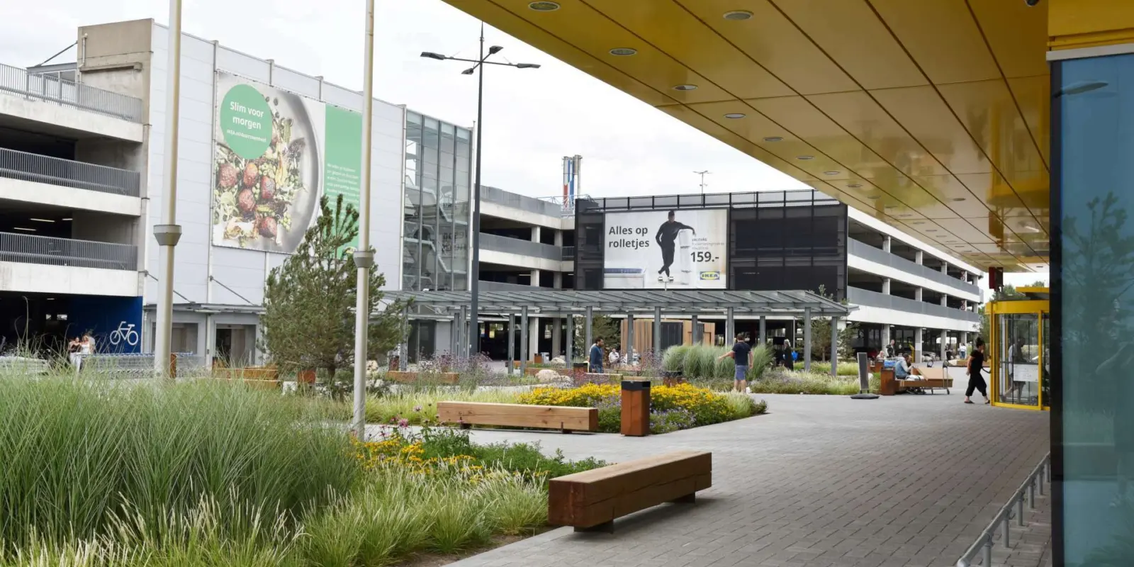 Pure Eco buitenbank en Quadrat Eco bij IKEA in Duiven 4