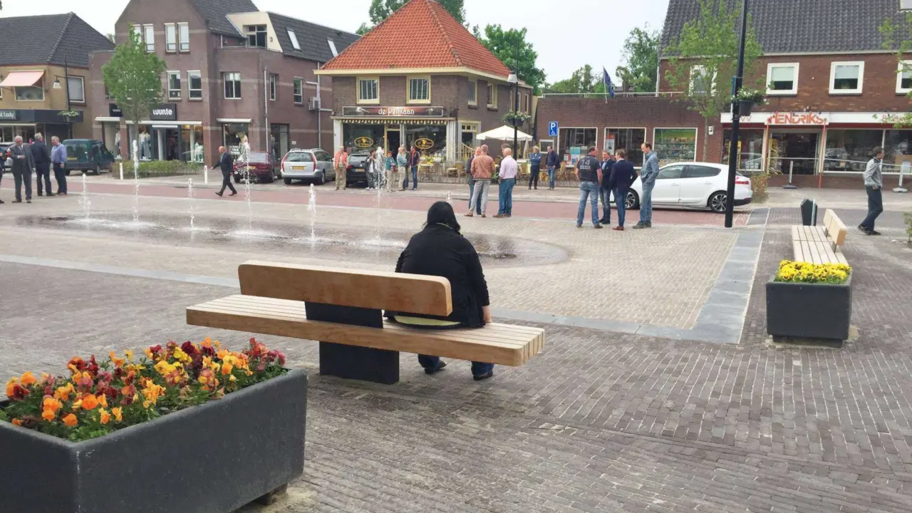 Eerbeek centrum Plane II Square 1