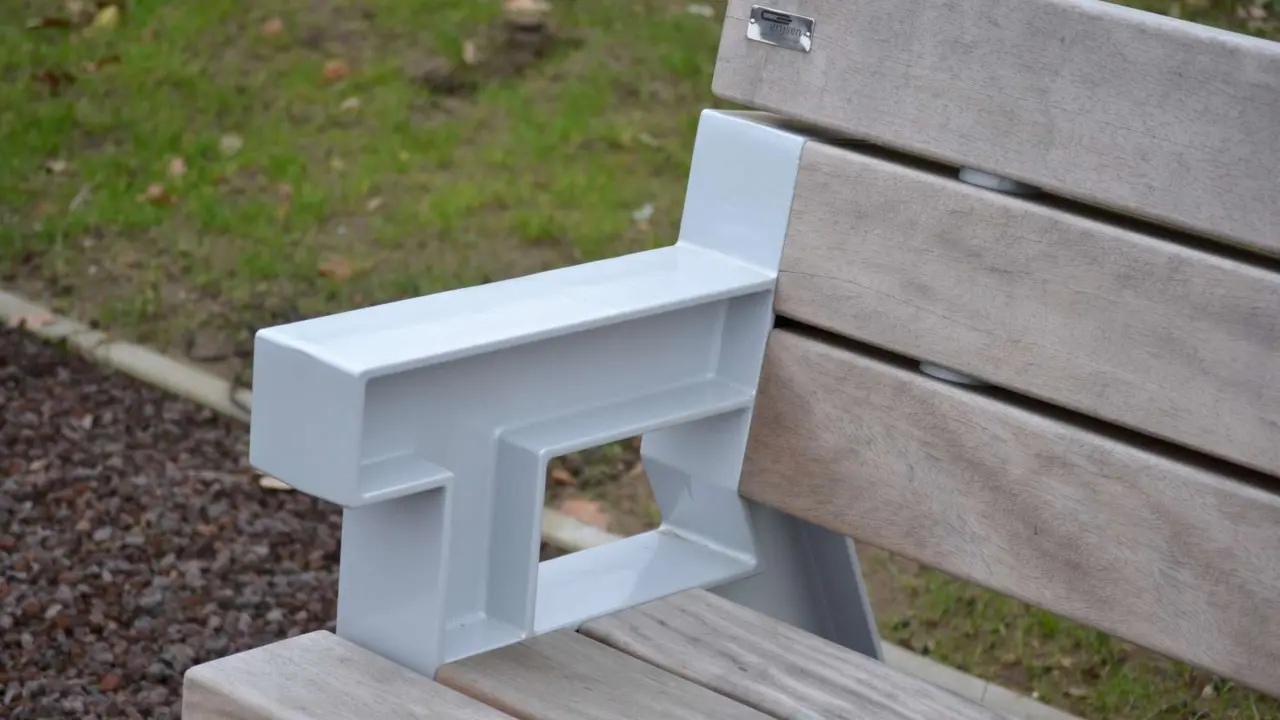 Big Bench 4 1920