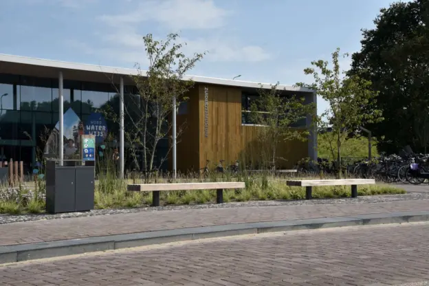 Buitenbank Plane enkelzits voor de openbare ruimte 6