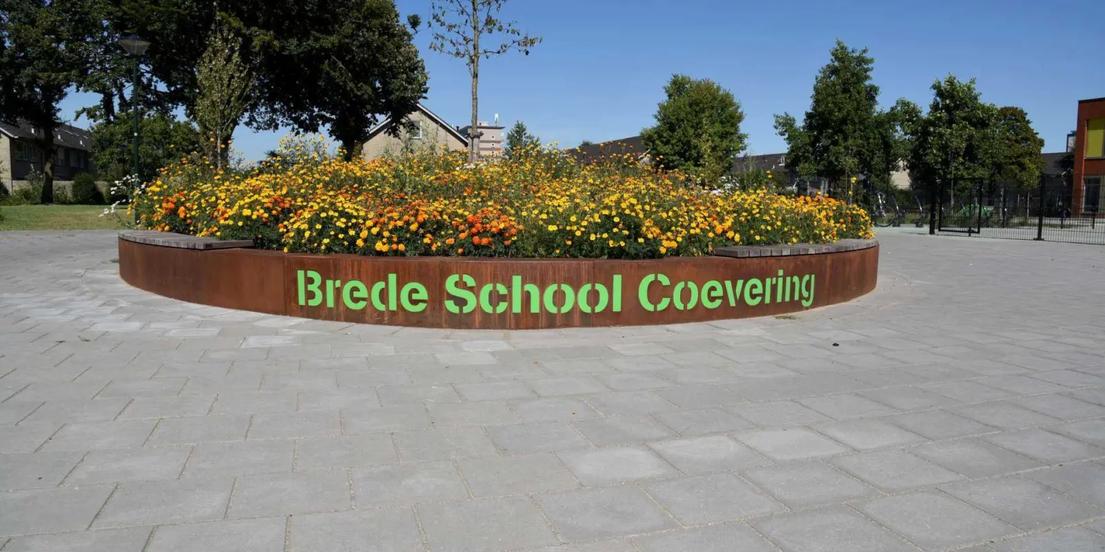 Geldrop Brede School Coevering Plantenbakken 2