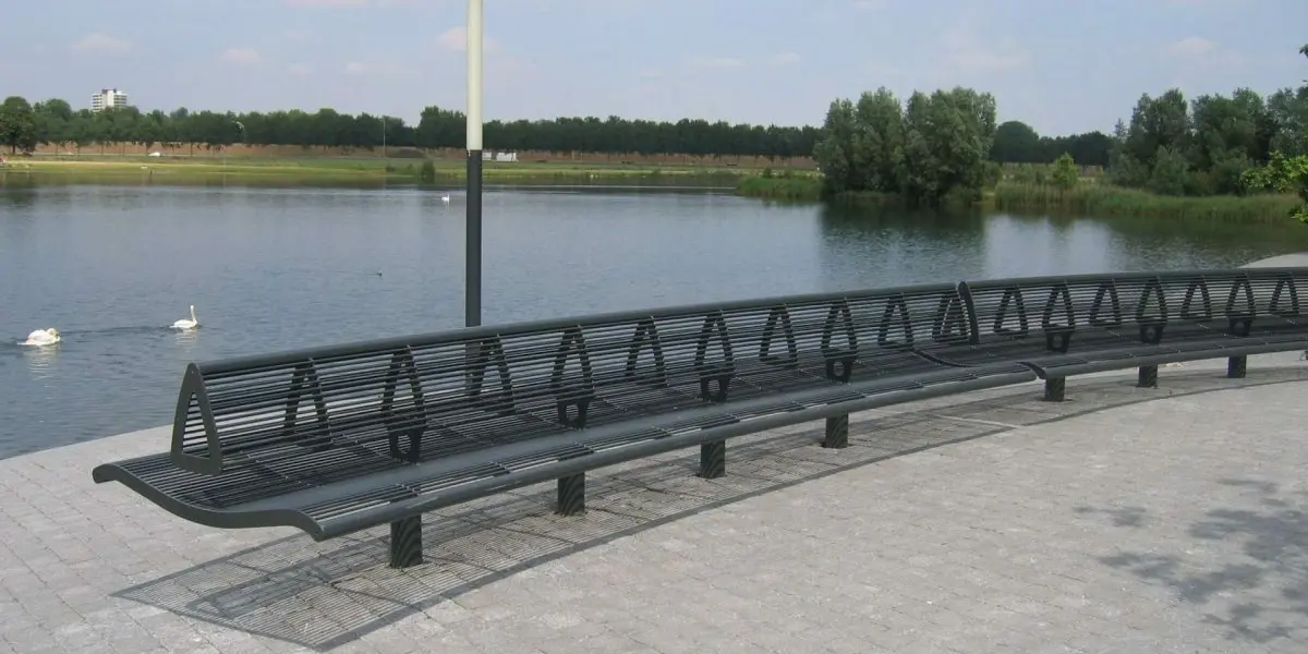 Parkbank Wenters Stahl Doppelsitz mit Rückenlehne Sondermodell Oostplas Goirle