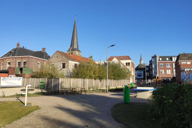Haaksbergen The GAP gerefurbishte afvalbakken Constructo 70 met speciale kap 15