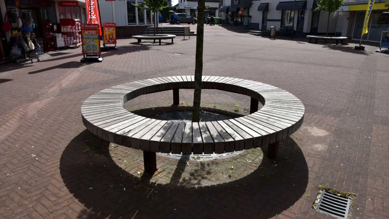 Hardinxveld Giessendam Winkelgebied Den Bogerd Peulenstraat Plane 5