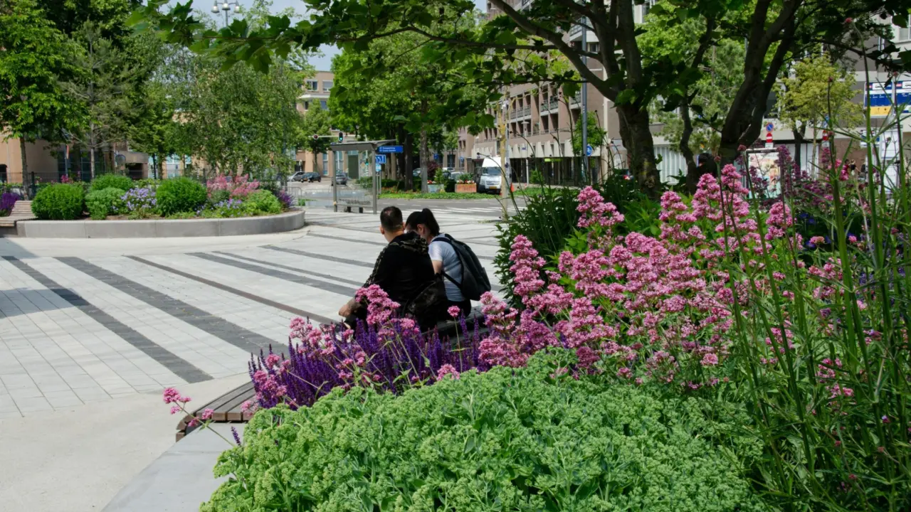Heerlen Van Grunsvenplein Bankauflagen Sonderanfertigung 7