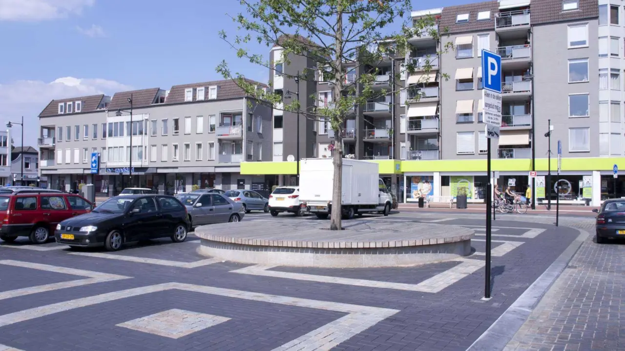 Helmond Ameideplein Plane Project 4