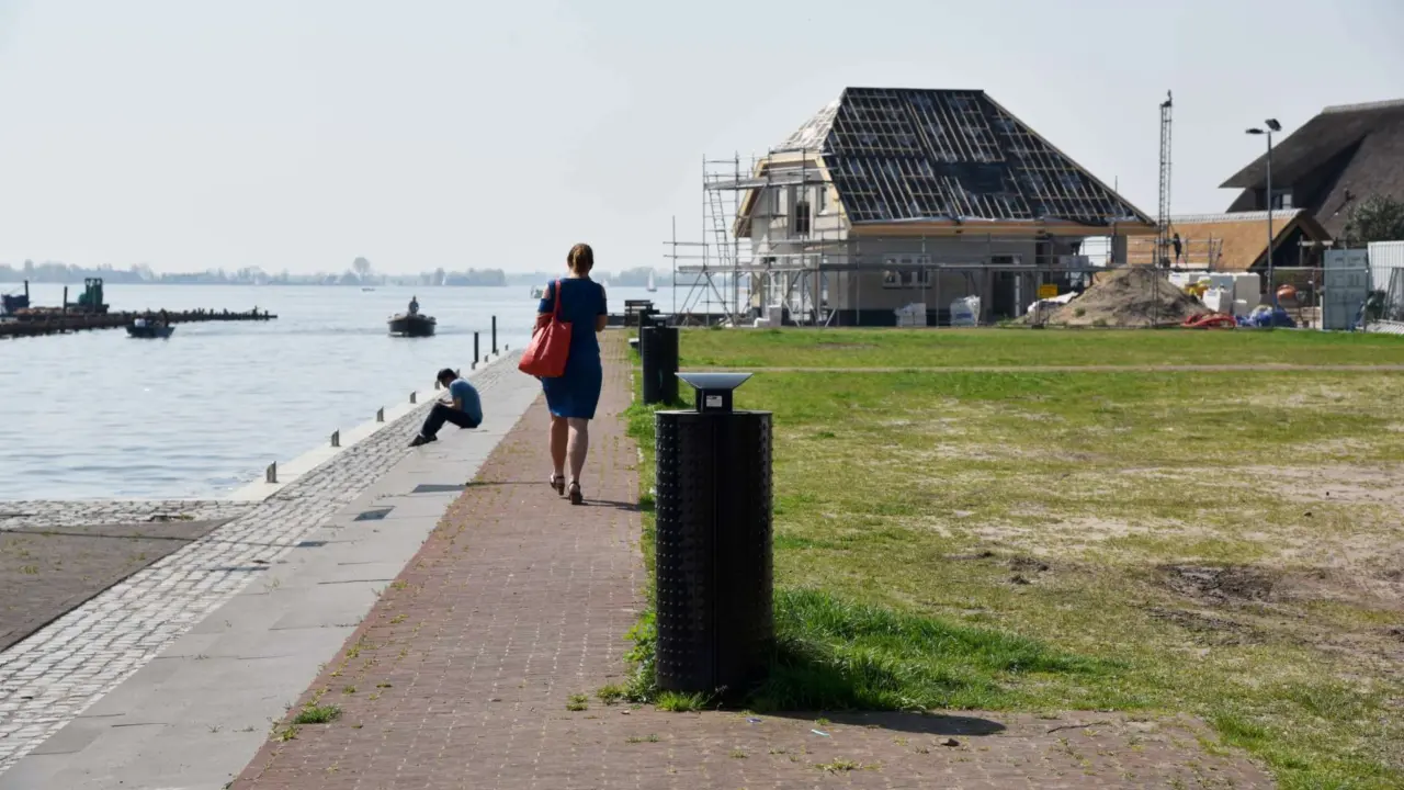 Loosdrechtse Plassen Loosdrechts Terras Plane muurbank Constructo 70 5