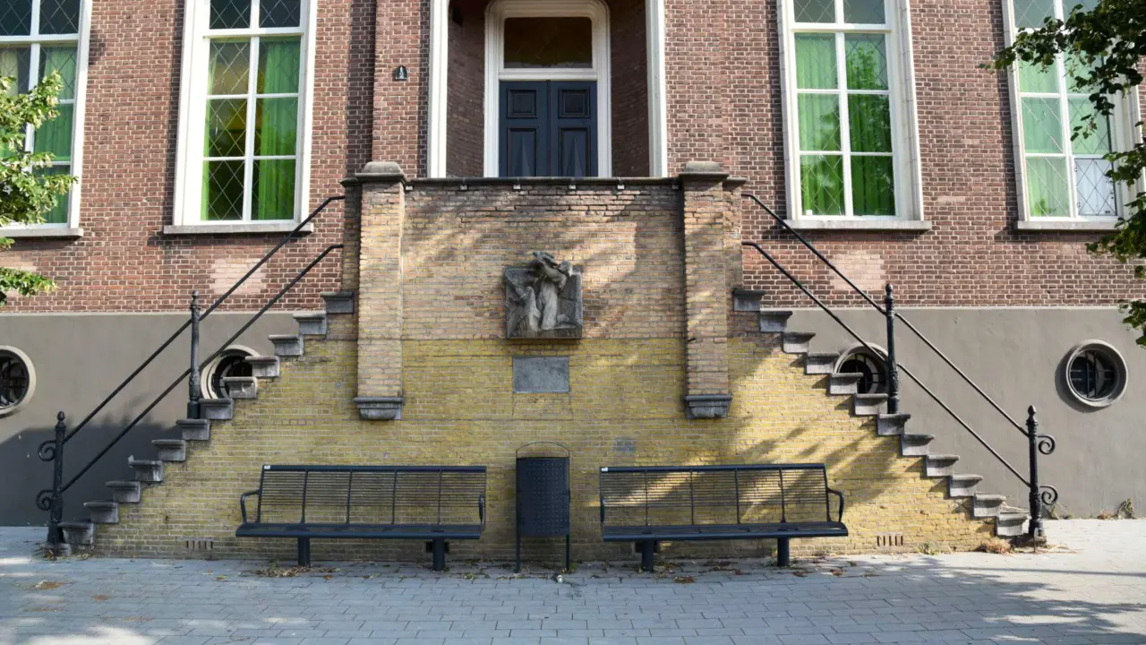 Centrumplan Made Straatmeubilair Grijsen Park Straatdesign Cruzado buitenbank