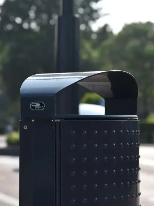 Streetfurniture in Made -Constructo litter bins