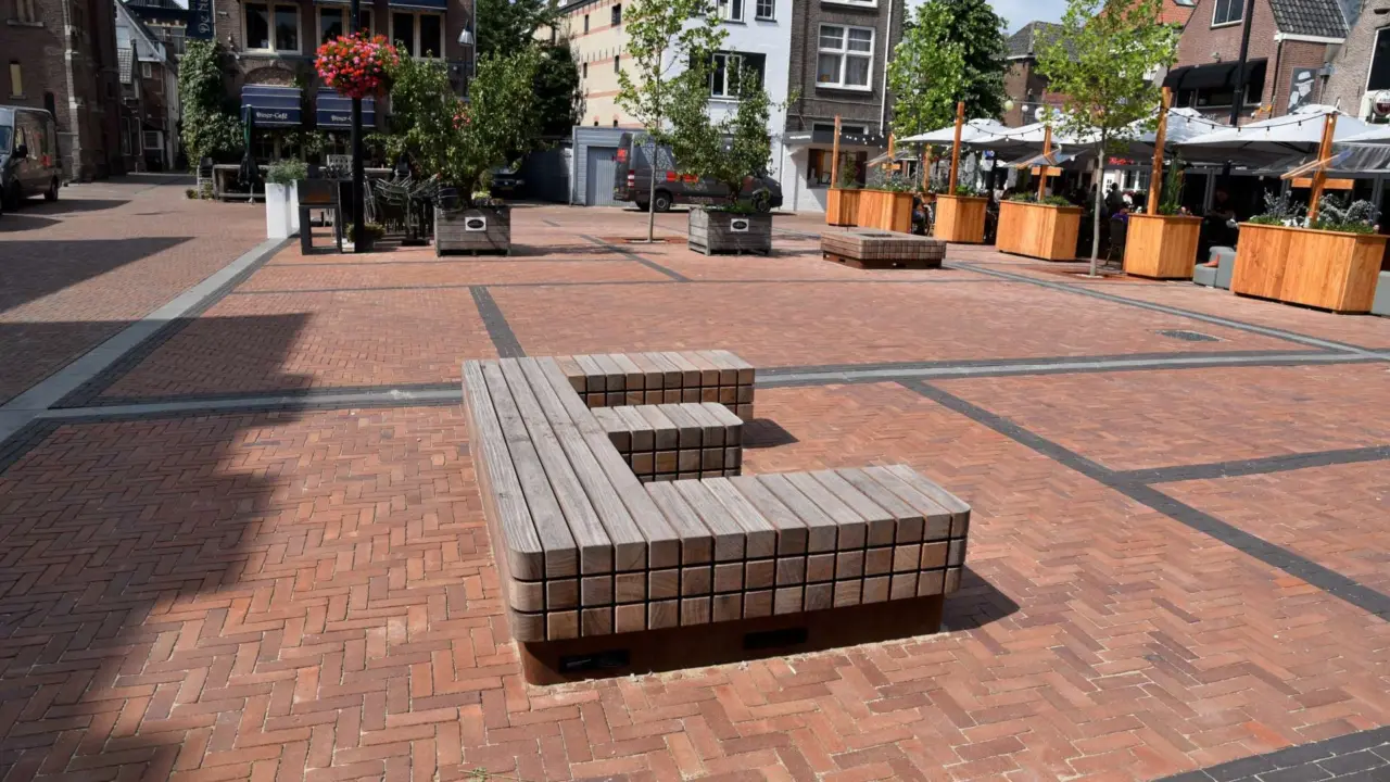Meppel Groenmarkt Letterbanken 2