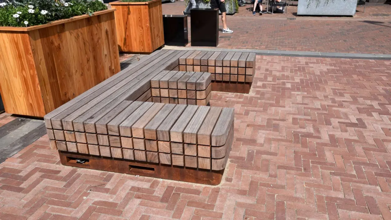 Meppel Groenmarkt Letterbanken 4