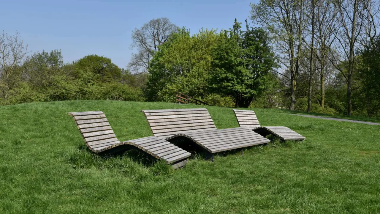 Parkbänke Notaris Liegen und Notaris Liege Duo Rastplatz Nieuwegein