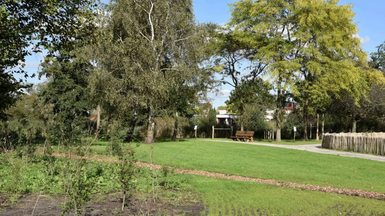 Nieuwerkerk aan den I Jssel Bückeburgpark 1