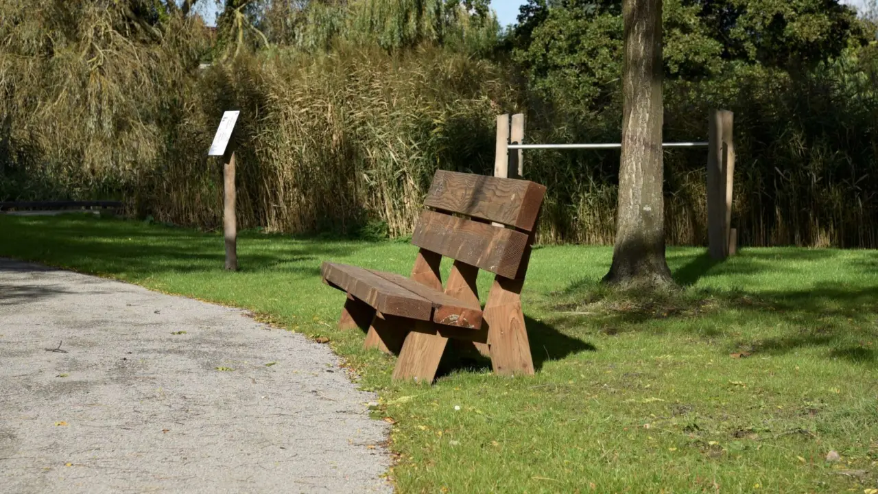Nieuwerkerk aan den I Jssel Bückeburgpark 2