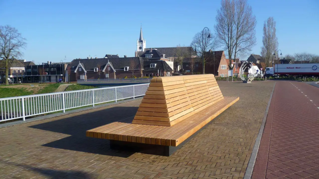 Ommen Stationsweg Tail 4