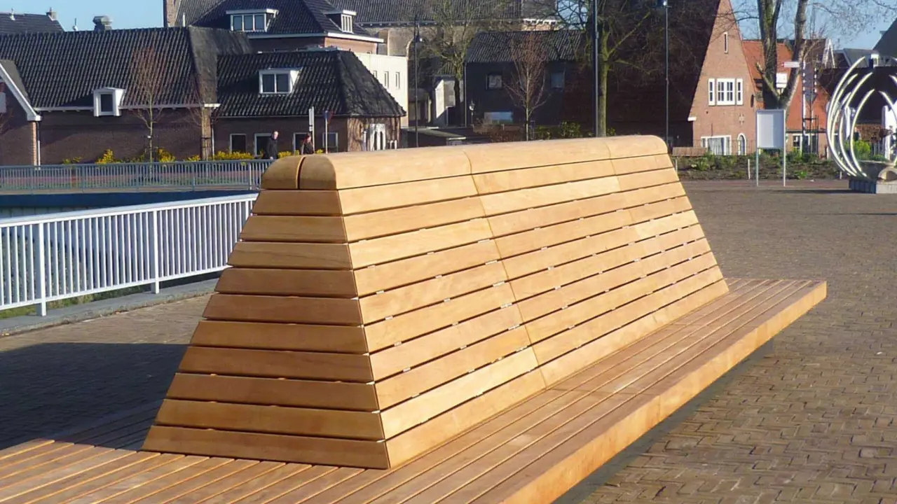Ommen Stationsweg Tail 5