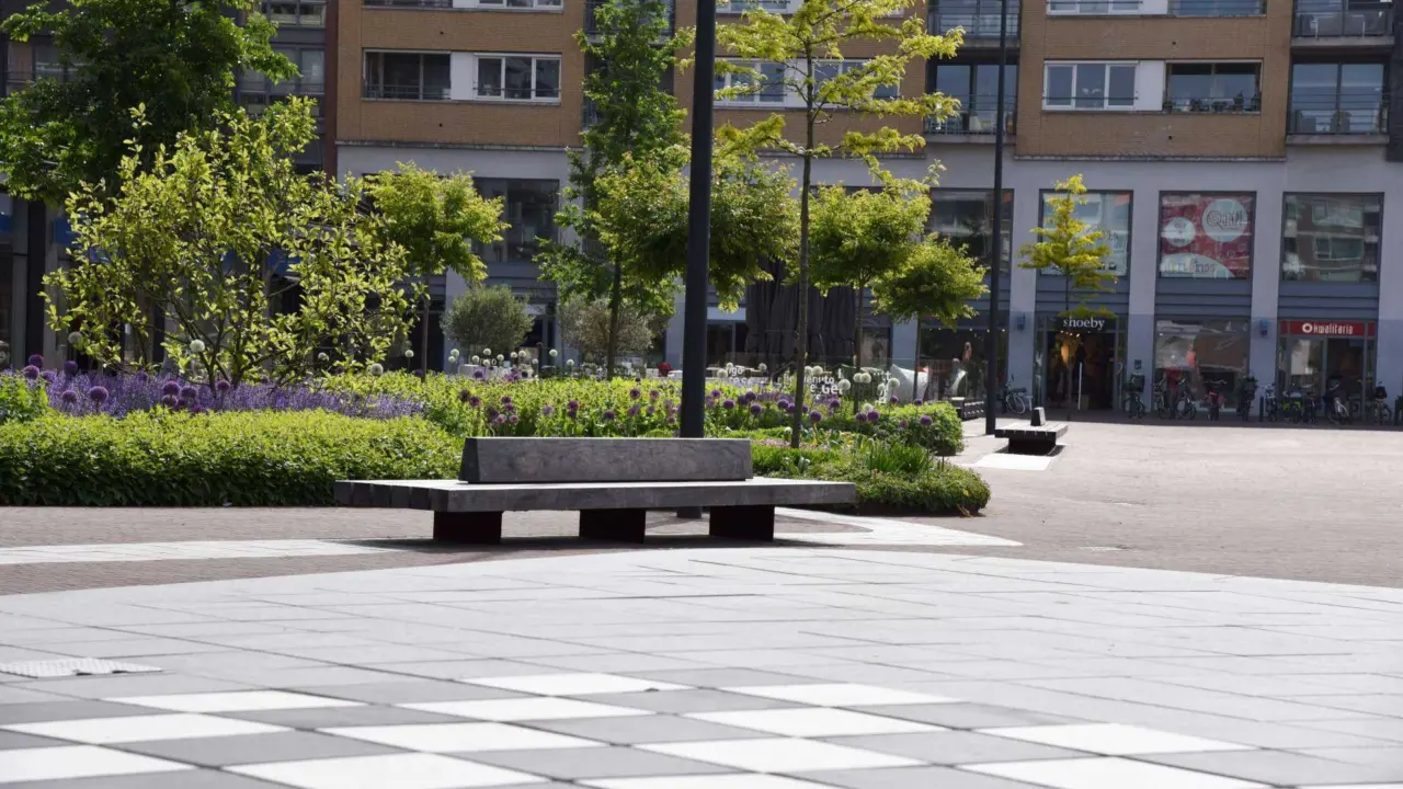 Papendrecht market square Plane Constructo 70 7