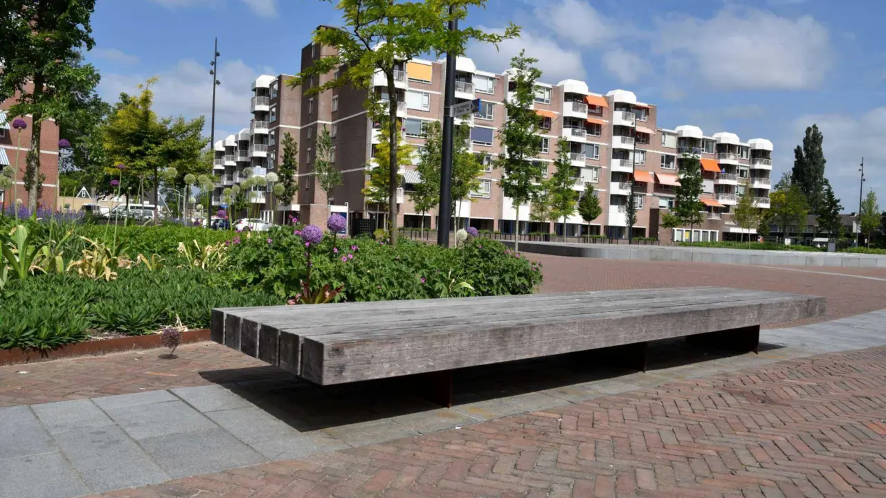 Papendrecht market square Plane Constructo 70 1