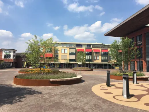 Europaplein Rijssen cortenstalen plantenbakken 8