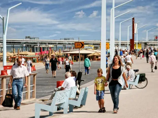 Maatwerk straatmeubilair in Scheveningen