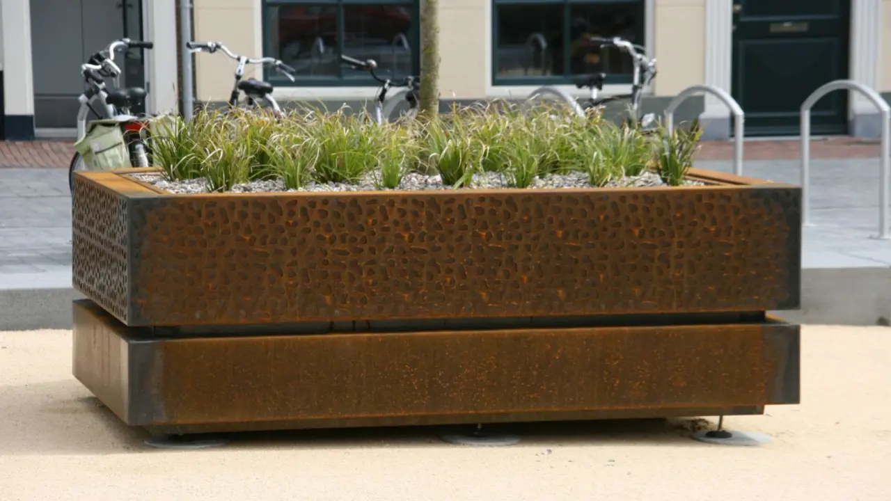 Vlissingen Bellamy Park maatwerk plantenbakken en podiums 11