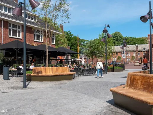 Grijsen Waalwijk Raadhuisplein en Markt 2