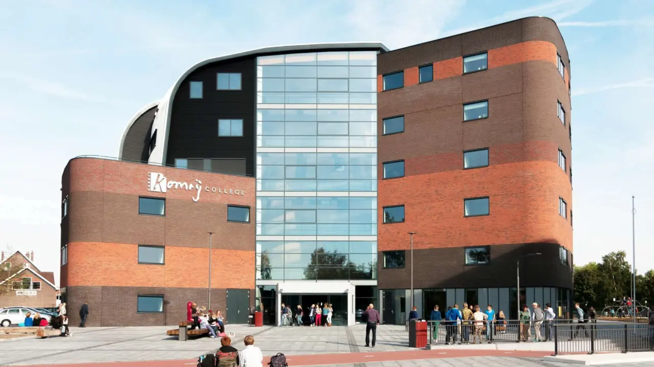 Gerrit Komrij College Winterswijk Grijsen 4