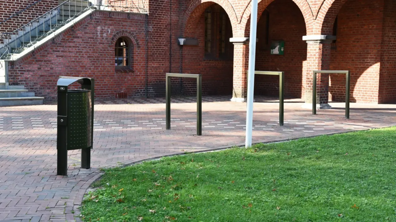 Vrijheidspark Winterswijk Fietsbeugel Square Grijsen Park Straatdesign