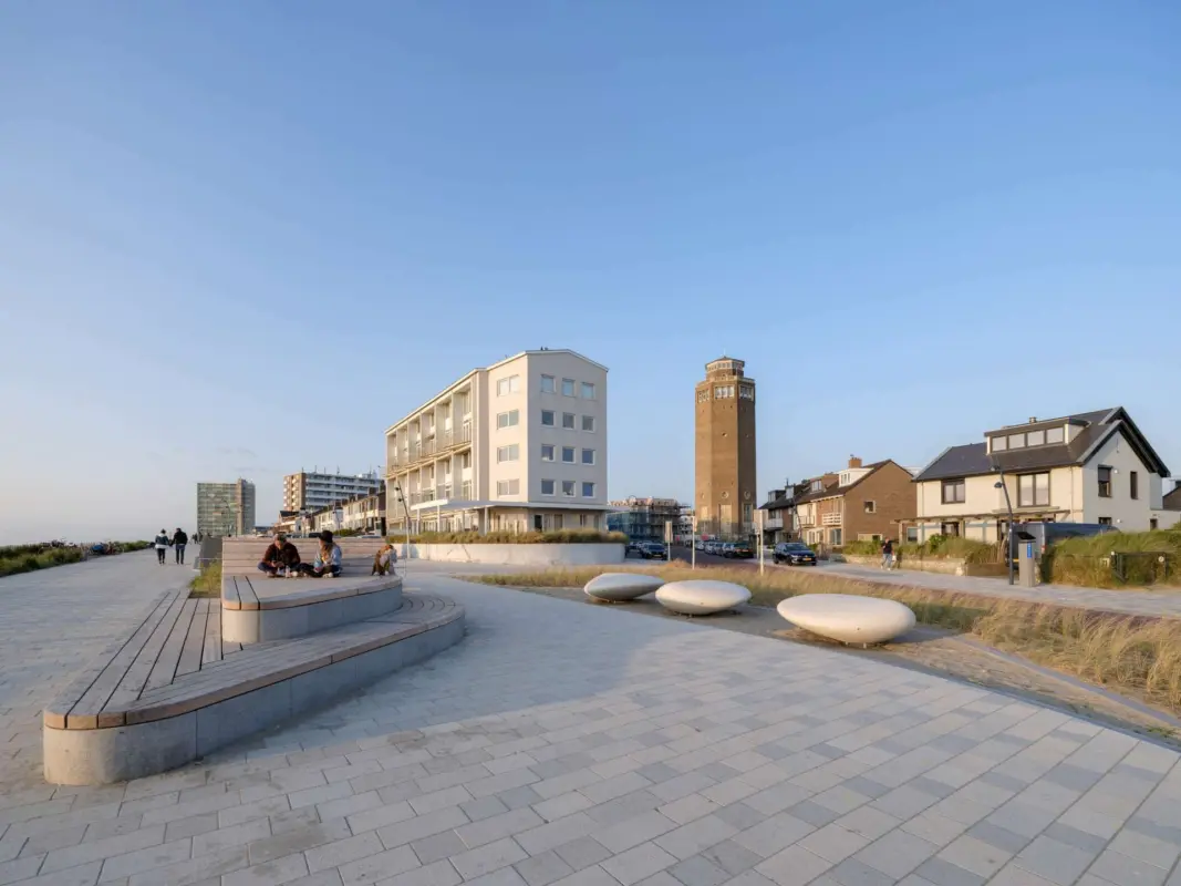 Zandvoort Paulus Lootboulevard maatwerk Zitelement natuursteen