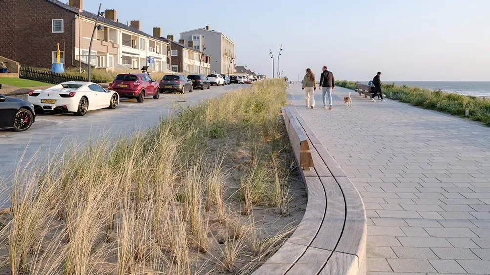 Zandvoort Paulus Lootboulevard maatwerk Zitelement natuursteen 6