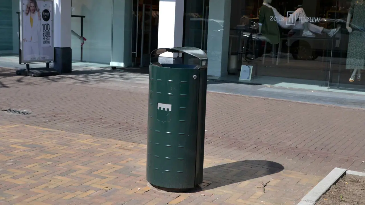 Marktplein Zeist Muurbank Constructo 102 Maatwerkbank voor Voorzieningenkast Nietje 4