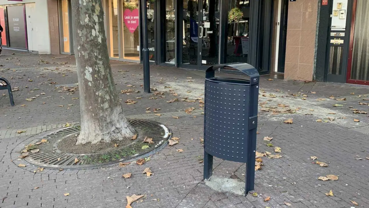 Zevenaar tweedehands afvalbakken gerefurbishte afvalbakken Grijsen 3