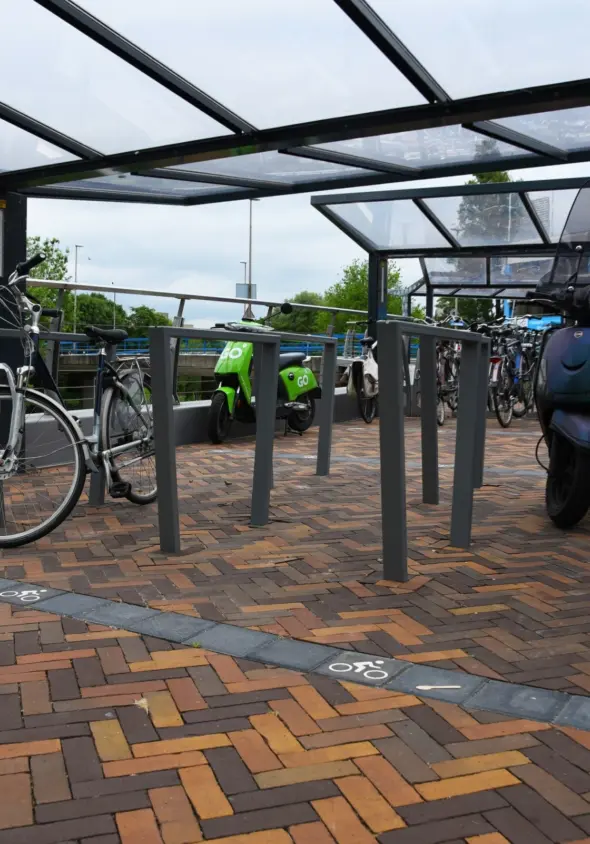 Zoetermeer Cubic II fietsbeugels Grijsen Straatmeubilair 1