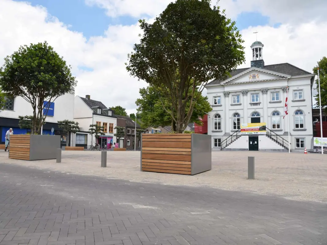 Pflanzkübel maßgefertigt Molenstraat Zundert