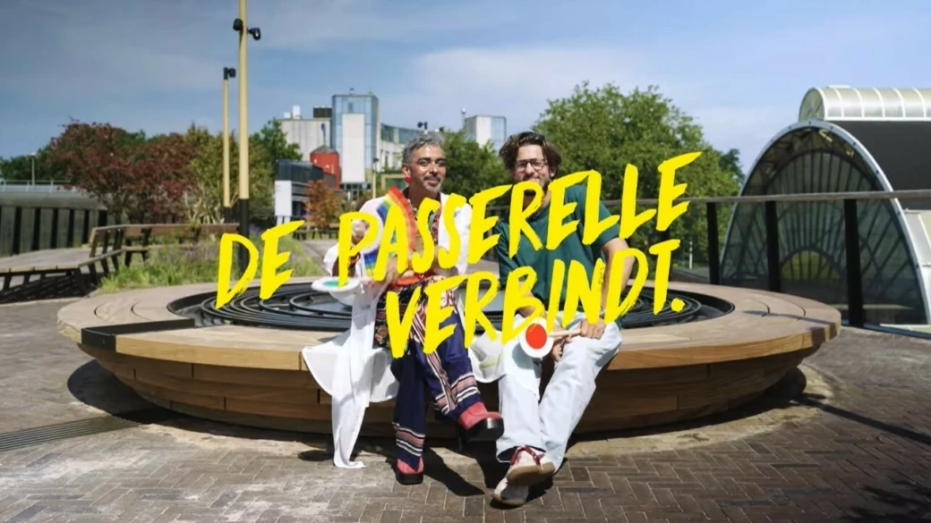 De Passerelle verbindt Placeholder