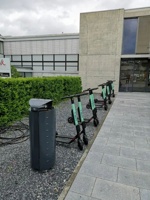 Dietikon Tesla Supercharger Plane Duo Swing Picknickset Constructo 102 2 810x1080